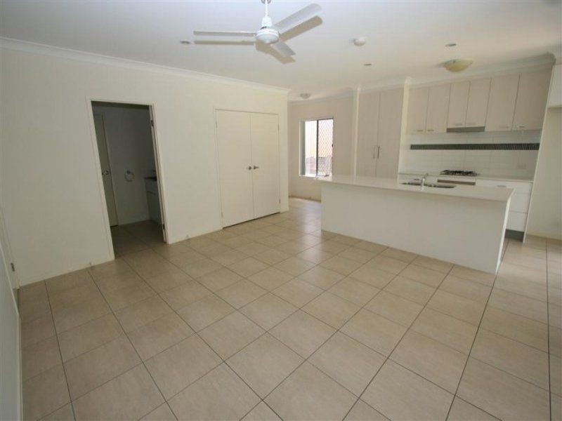 9/312 Manly Road, Manly West QLD 4179