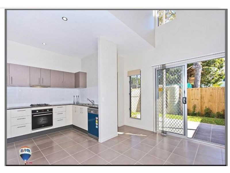 4/17 Berrima Street, Wynnum QLD 4178