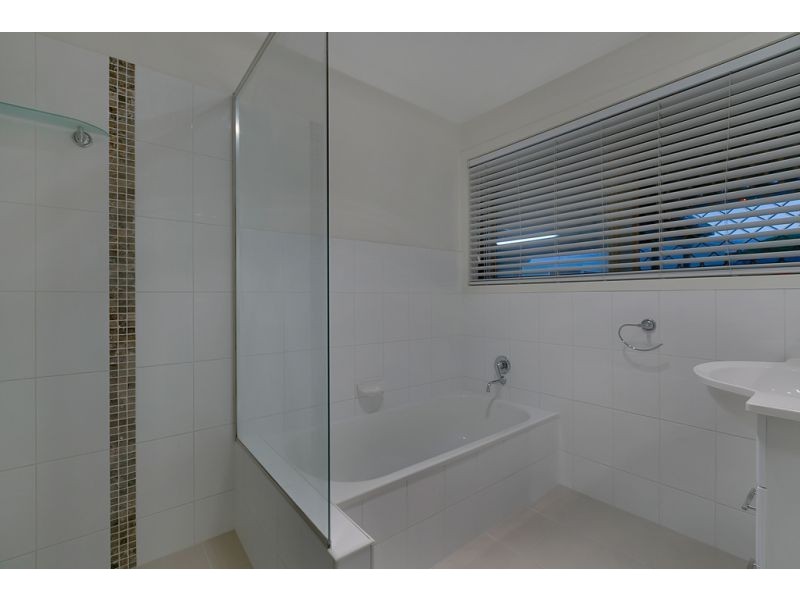 11 Honeywell Street, Tingalpa QLD 4173