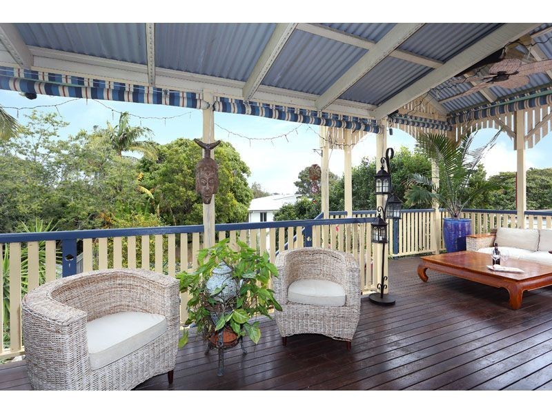 18 Tingal Road, Wynnum QLD 4178