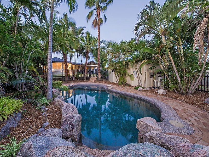 16 Ethion Drive, Regents Park QLD 4118
