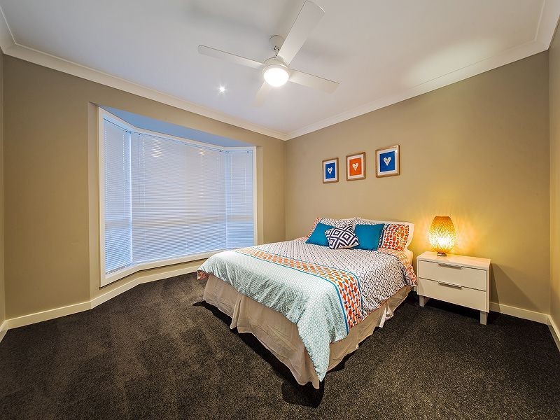 16 Ethion Drive, Regents Park QLD 4118