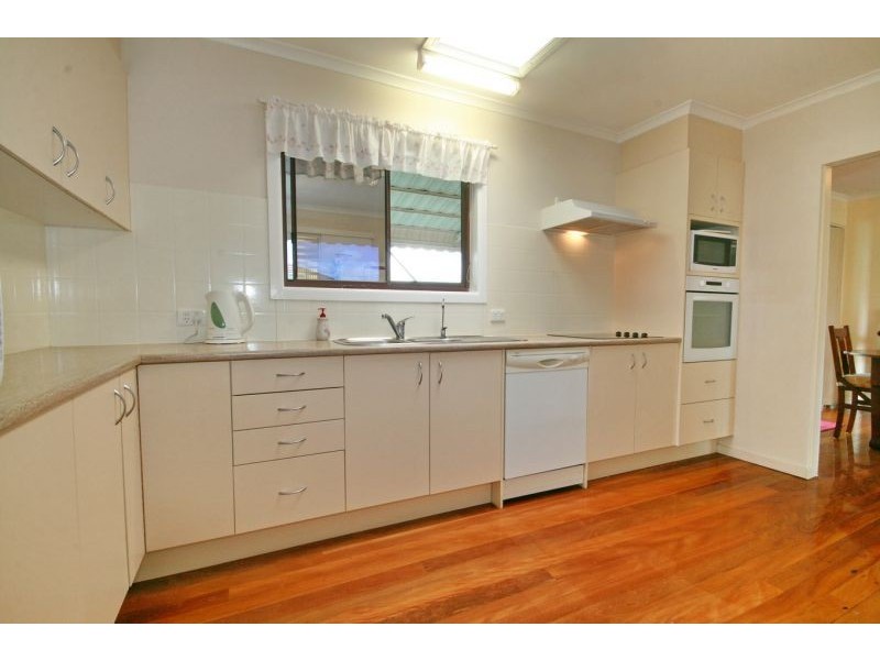 19 Lorelei Street, Manly West QLD 4179