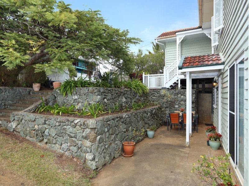 23 Grainger Street, Wynnum West QLD 4178