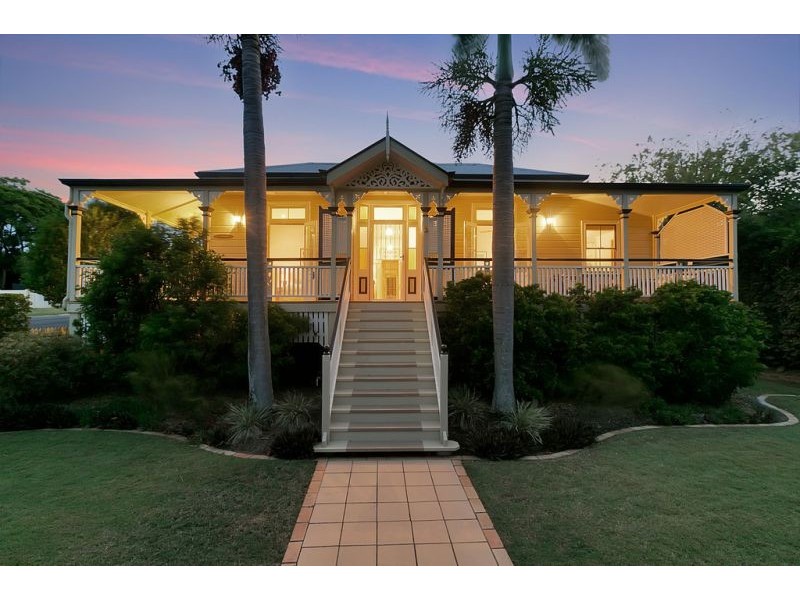 67 Carlton Terrace, Wynnum QLD 4178