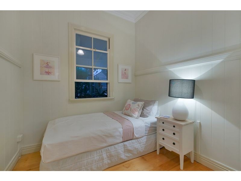 67 Carlton Terrace, Wynnum QLD 4178