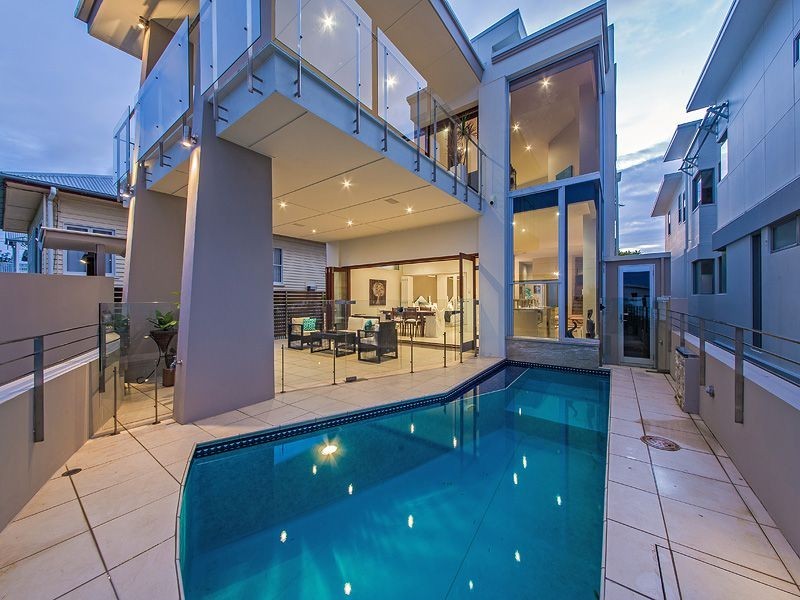 105 Oceana Terrace, Manly QLD 4179