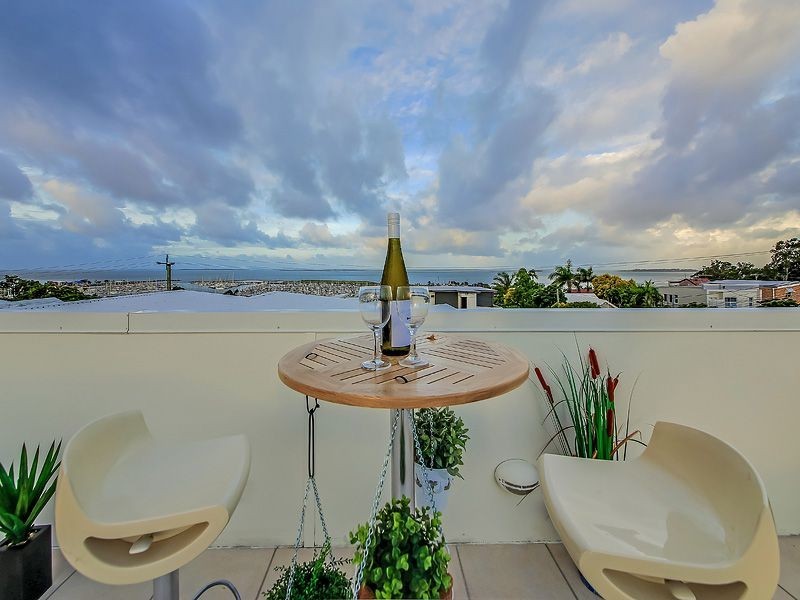 105 Oceana Terrace, Manly QLD 4179