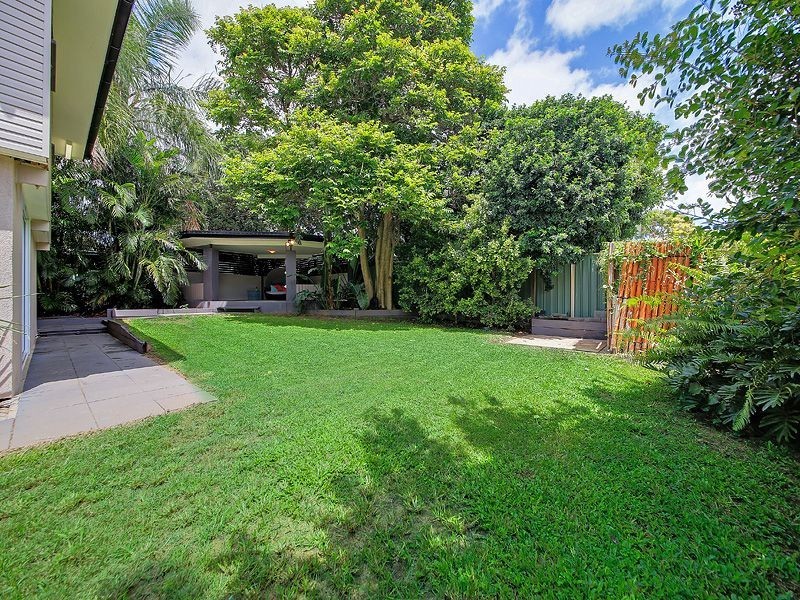 7 School Road, Wynnum West QLD 4178