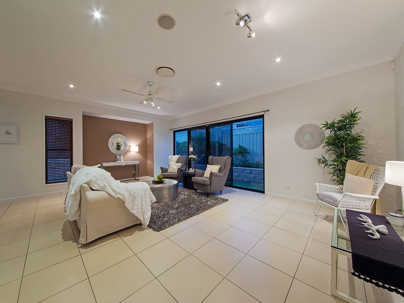 31 Behan Crescent, Wakerley QLD 4154