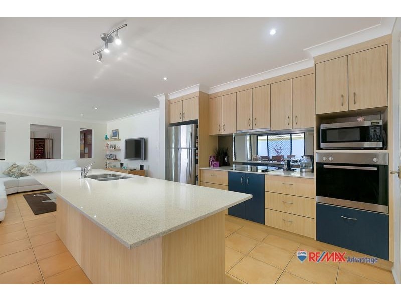 3 McCormack Place, Wakerley QLD 4154