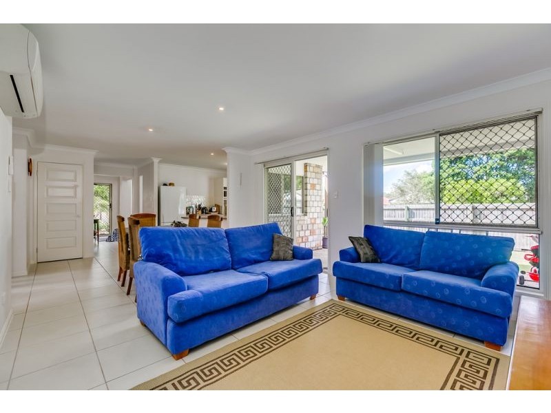 15 Wirra Circuit, Wynnum West QLD 4178