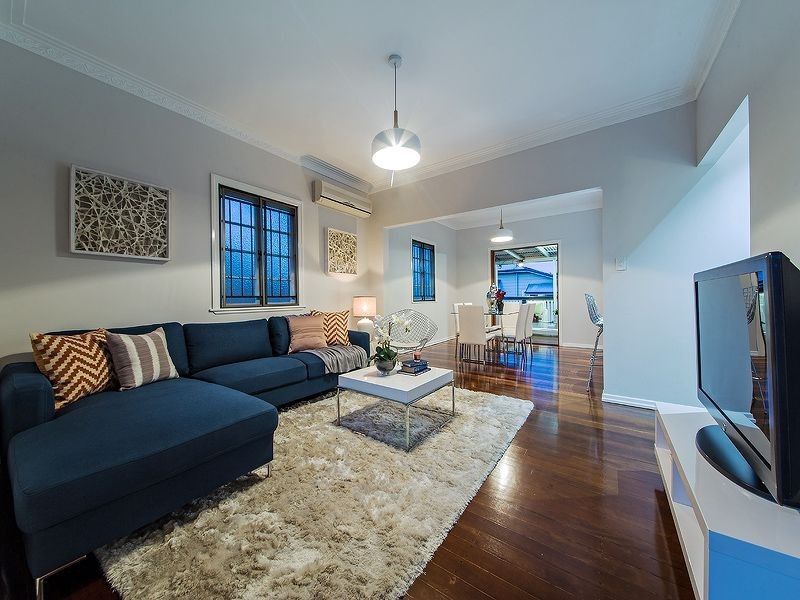 197 Stradbroke Avenue, Wynnum QLD 4178