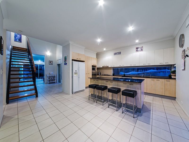 48 Yarra Road, Wakerley QLD 4154