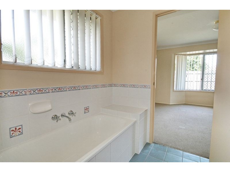 62 Jacaranda Street, Wynnum West QLD 4178