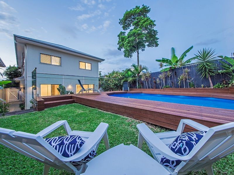8 Shepherd Street, Wynnum QLD 4178