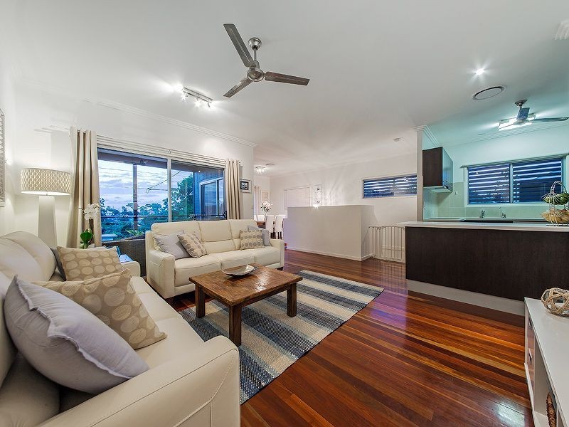 8 Shepherd Street, Wynnum QLD 4178