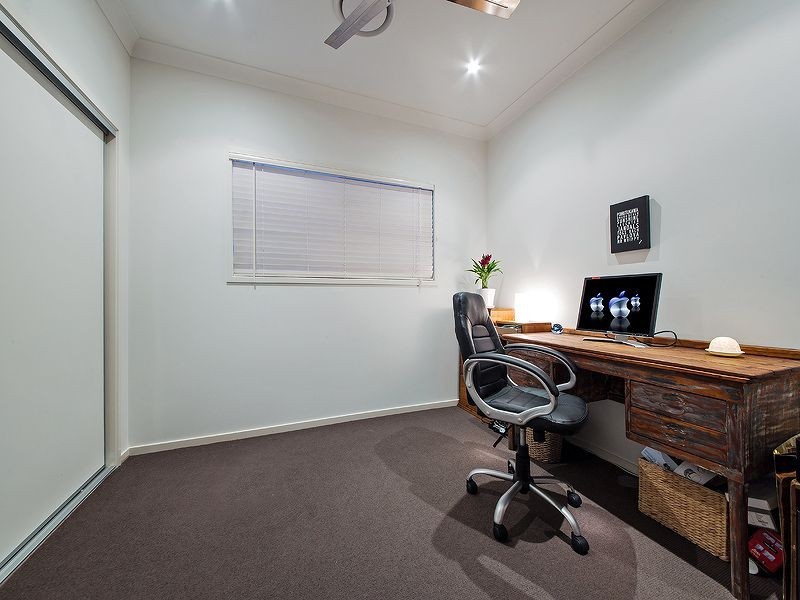 8 Shepherd Street, Wynnum QLD 4178