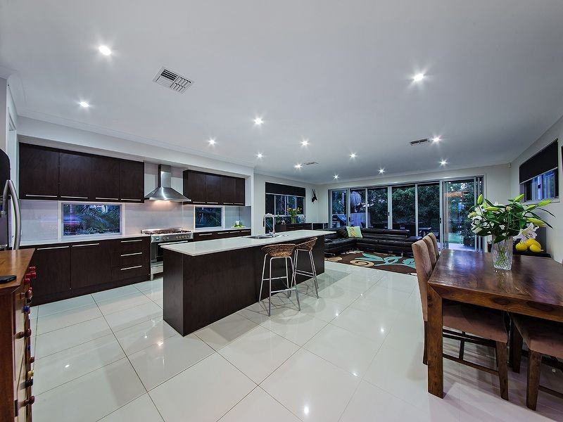 224 Ernest Street, Manly QLD 4179