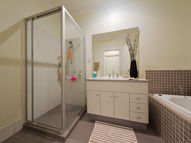 22 Hawksbury Crescent, Wakerley QLD 4154