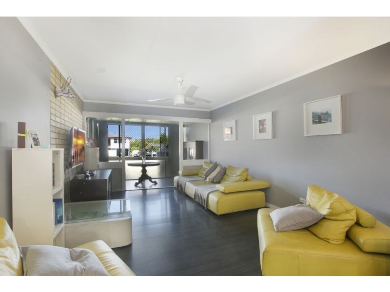 55 Bulgin Avenue, Wynnum West QLD 4178