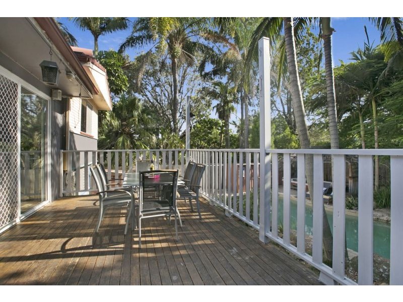 55 Bulgin Avenue, Wynnum West QLD 4178