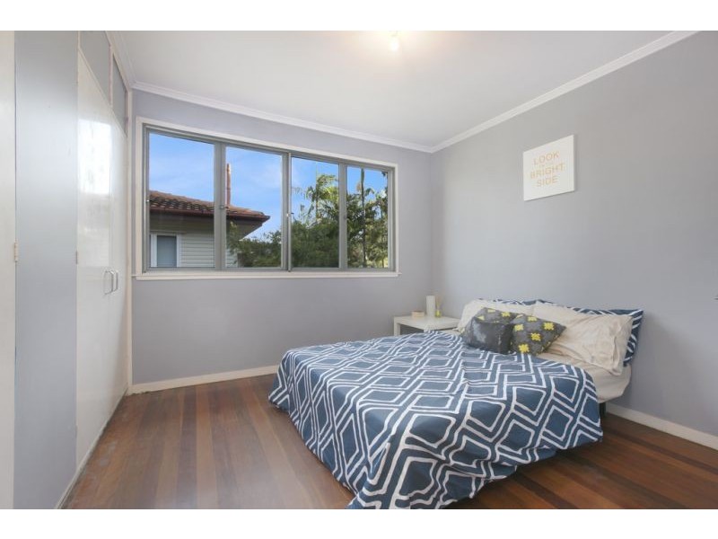 55 Bulgin Avenue, Wynnum West QLD 4178