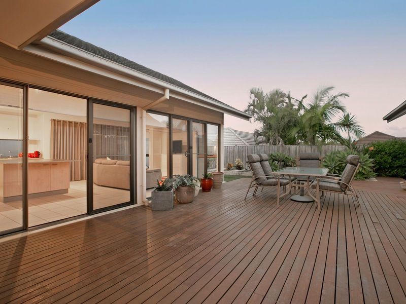 84 Moss Road, Wakerley QLD 4154