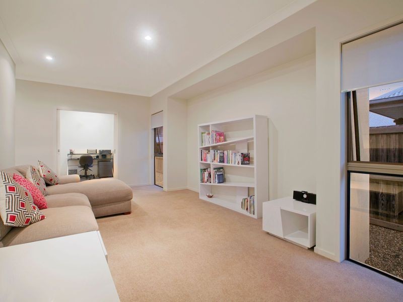 84 Moss Road, Wakerley QLD 4154