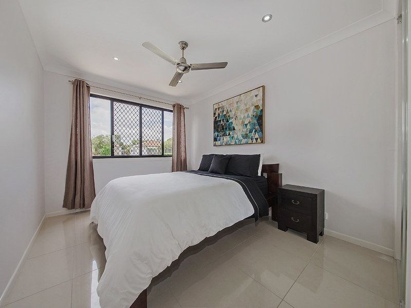 7 School Road, Wynnum West QLD 4178