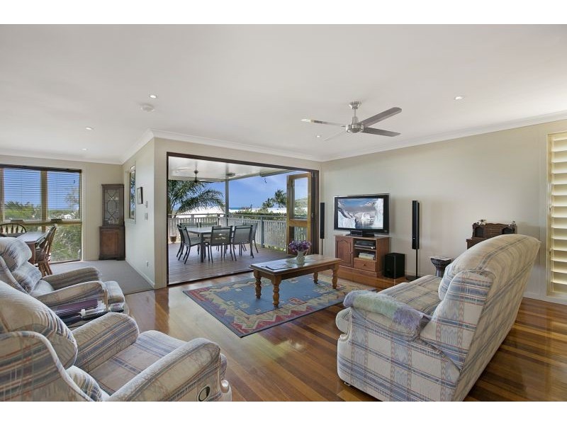 92 Kingsley Terrace, Manly QLD 4179