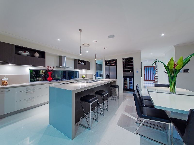 17 Feathertail place, Gumdale QLD 4154