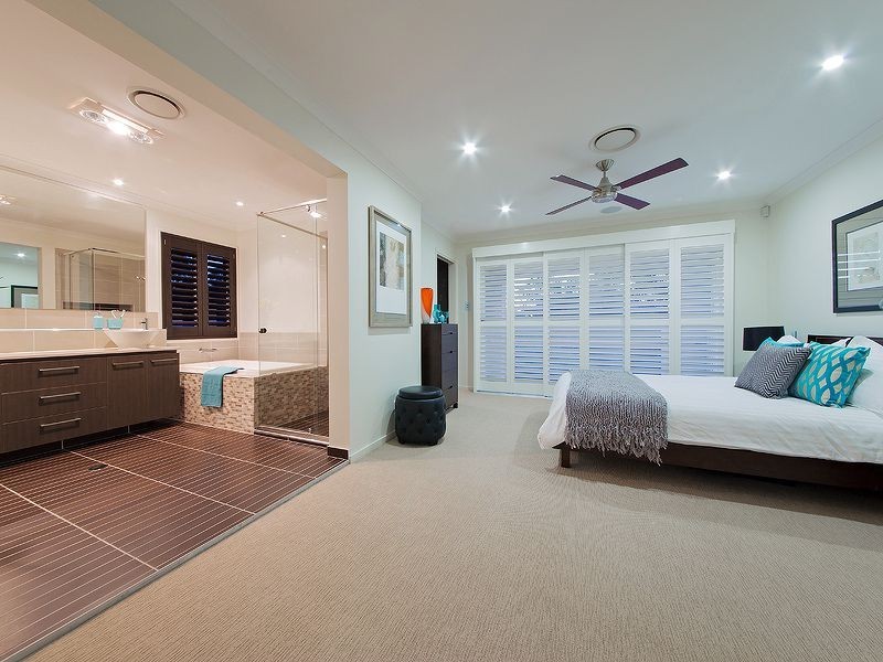 17 Feathertail place, Gumdale QLD 4154