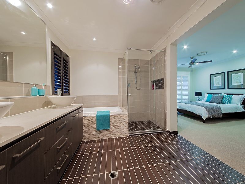 17 Feathertail place, Gumdale QLD 4154