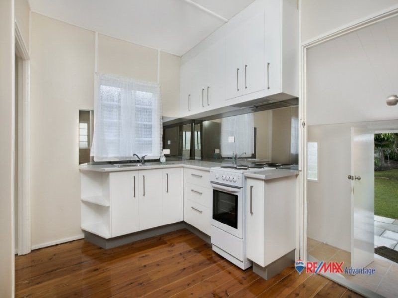 18 Booner Street, Lota QLD 4179