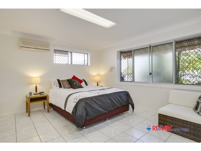 168 Kamarin St, Manly West QLD 4179