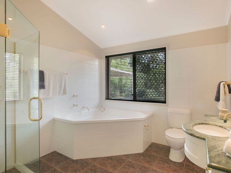 43 BOSTON, Belmont QLD 4153