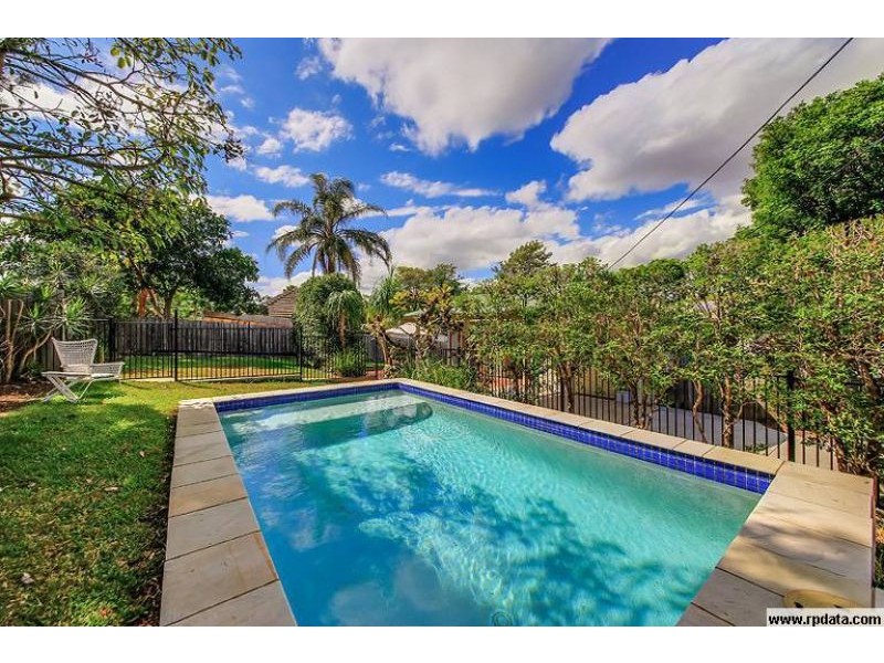 253 Ernest Street, Lota QLD 4179