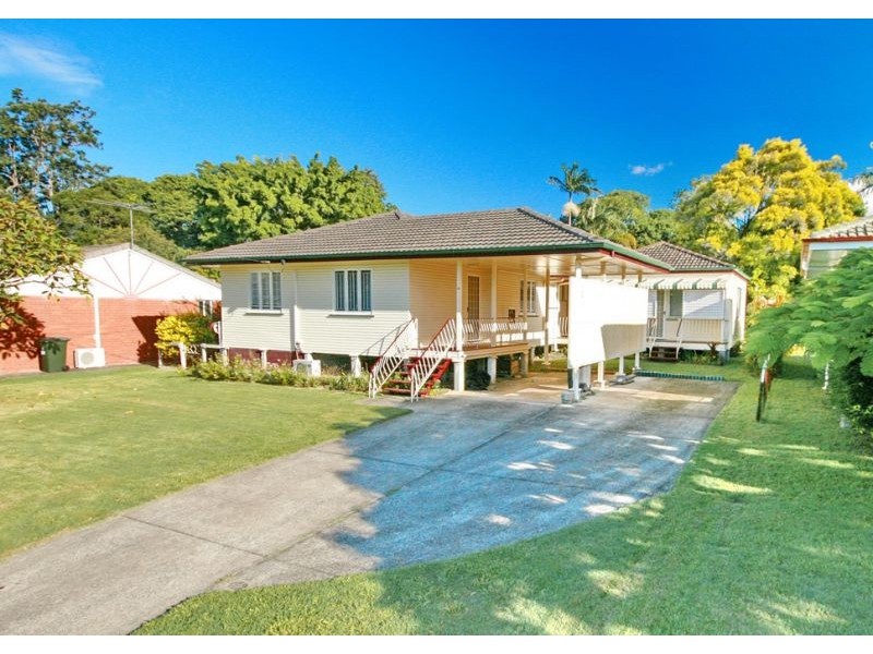 19 Cranston Street, Wynnum West QLD 4178