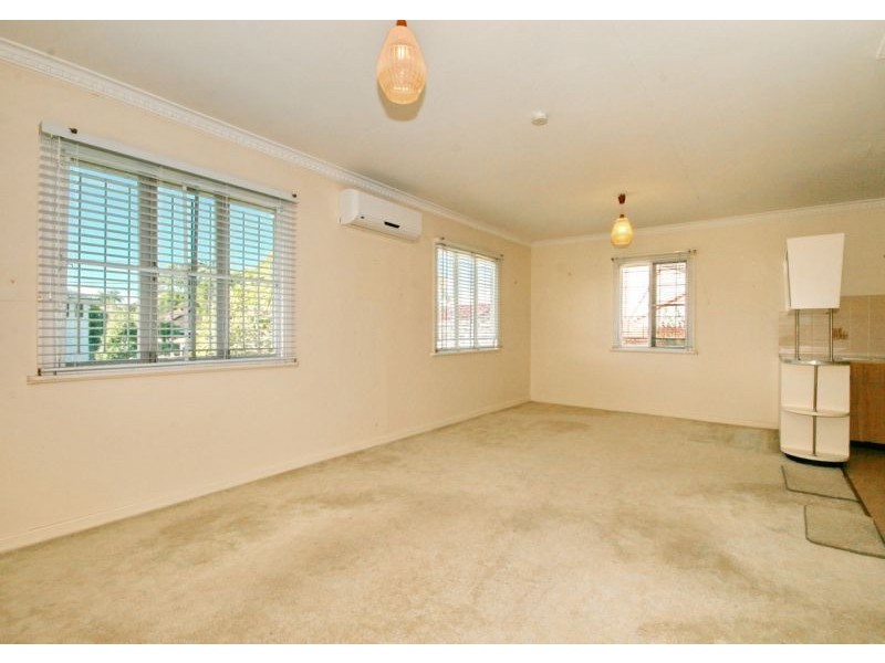 19 Cranston Street, Wynnum West QLD 4178