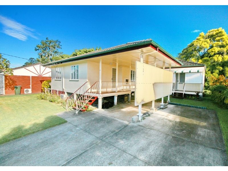 19 Cranston Street, Wynnum West QLD 4178