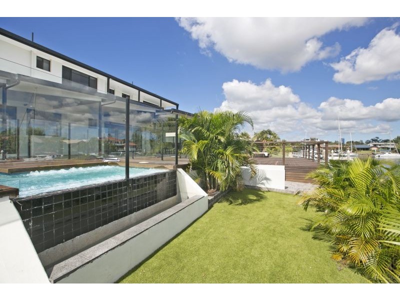 18 Bollard Court, Raby Bay QLD 4163