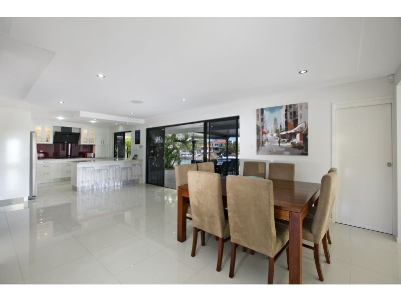 18 Bollard Court, Raby Bay QLD 4163