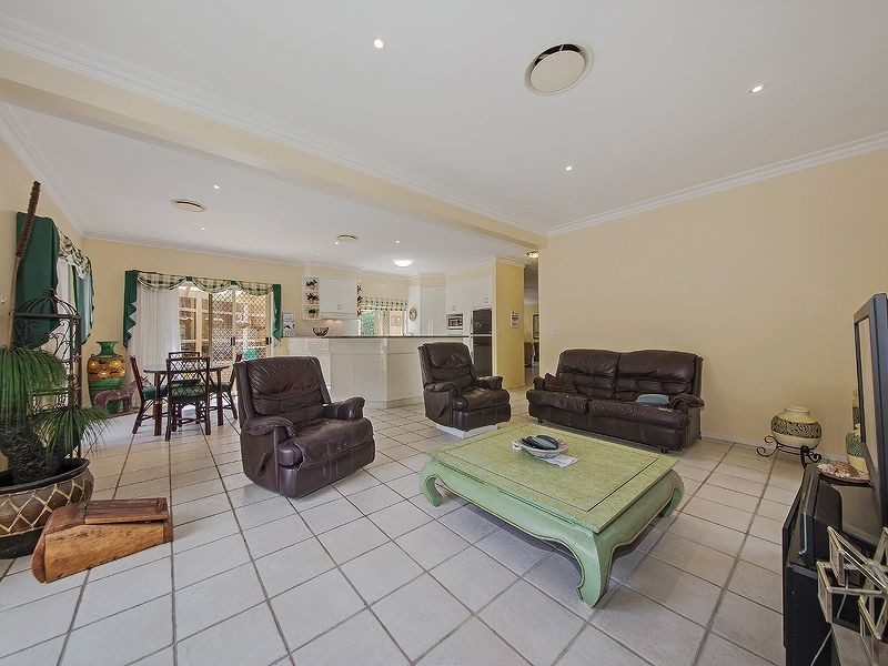 157 Stratton Tce, Manly QLD 4179