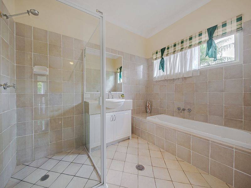 157 Stratton Tce, Manly QLD 4179