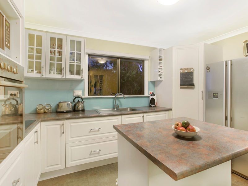 3 Gaywood Street, Wynnum West QLD 4178