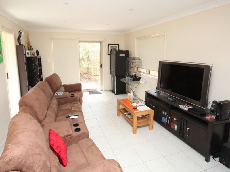 27/24 Tallis Street, Wakerley QLD 4154