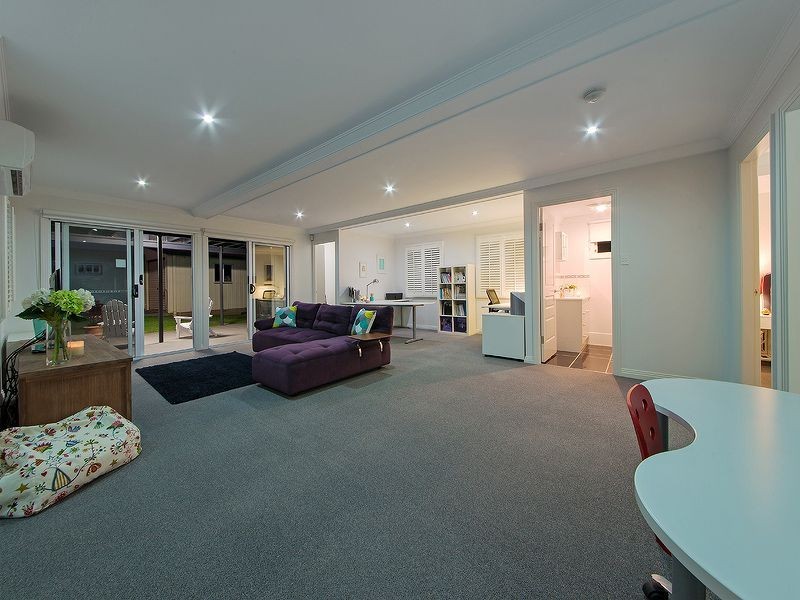 336 Richmond Road, Cannon Hill QLD 4170