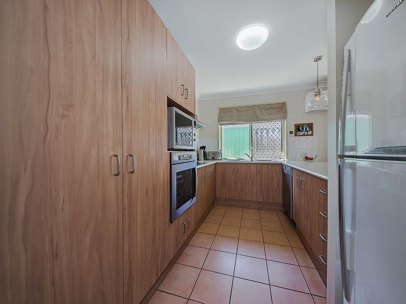 22 Matthews Way, Wakerley QLD 4154