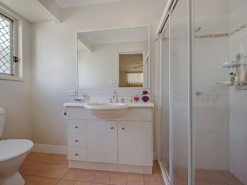 22 Matthews Way, Wakerley QLD 4154